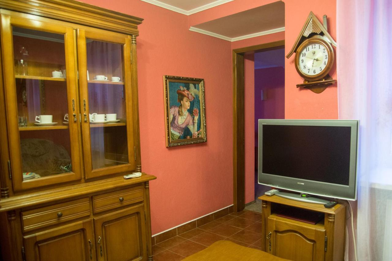 Knaus Apartments TTchernivtsi Extérieur photo